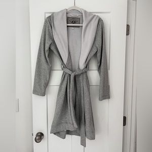 UGG robe